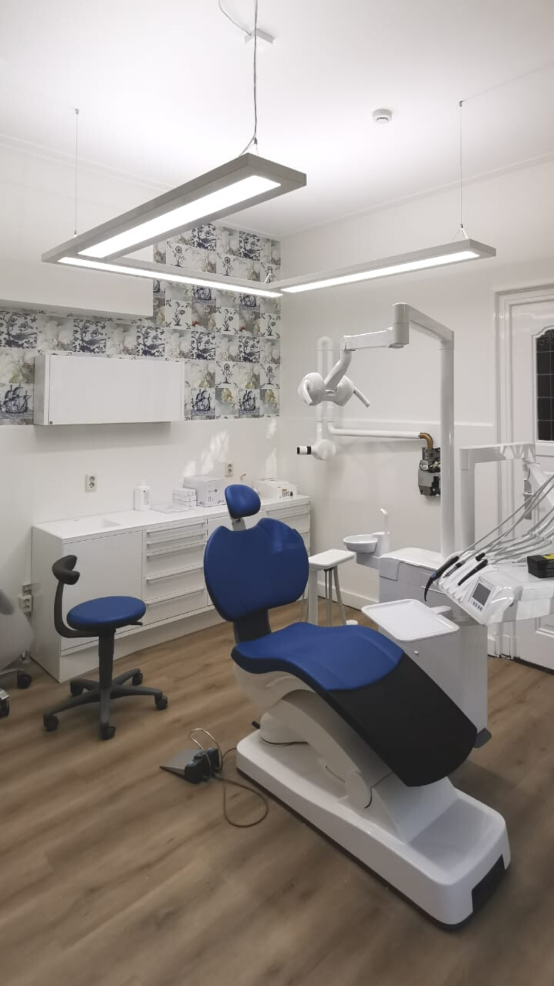 PVU U-Form Vollspektum-Tageslicht LED direkt / indirekt Dentled