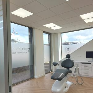 Dentled Vollspektrum-Tageslicht-LED-Leuchten schaffen ideale Arbeitsbedingungen für die Zahnarztpraxis