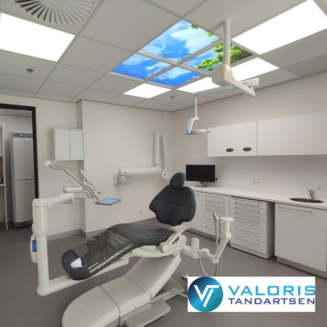 neue Zahnarztpraxis Valoris Dentled Beleuchtung