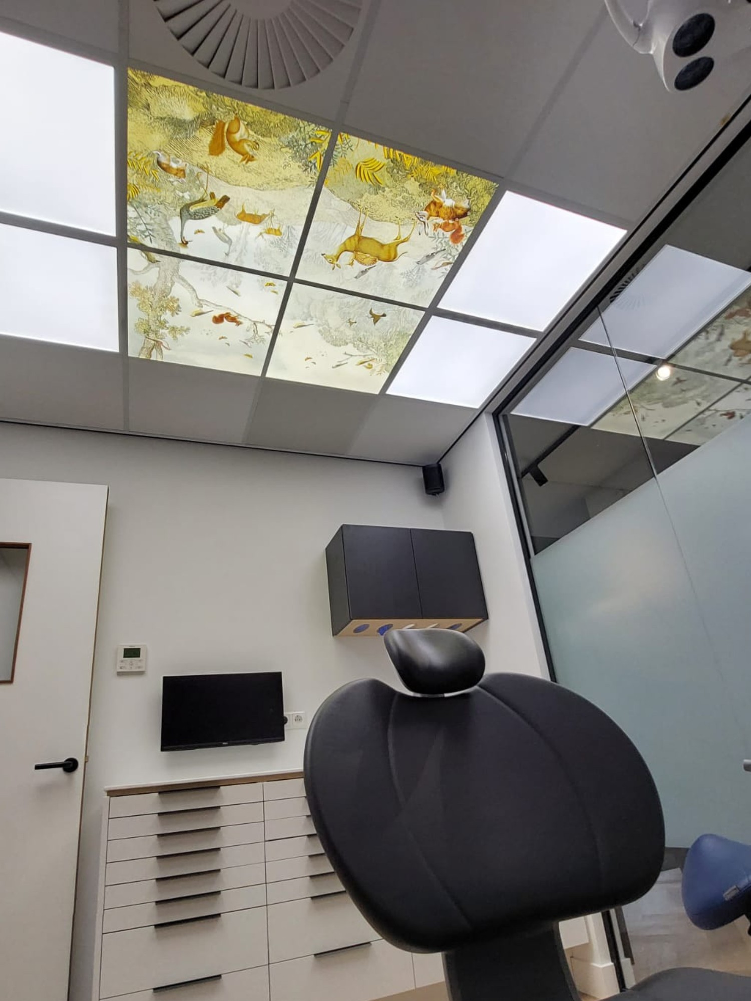Praxis beleuchtung LED