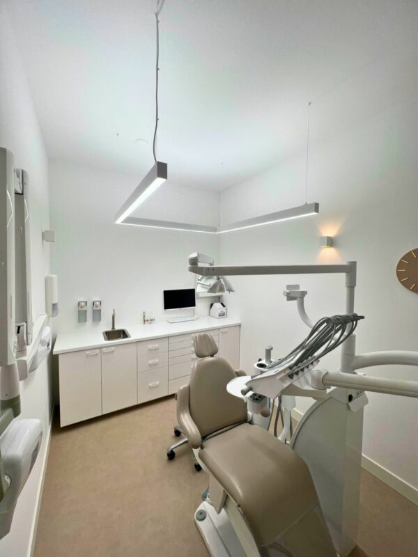 Dentled PHU Vollspektrum-Tageslicht LED Armatur praxisbeleuchtung – Bild 7
