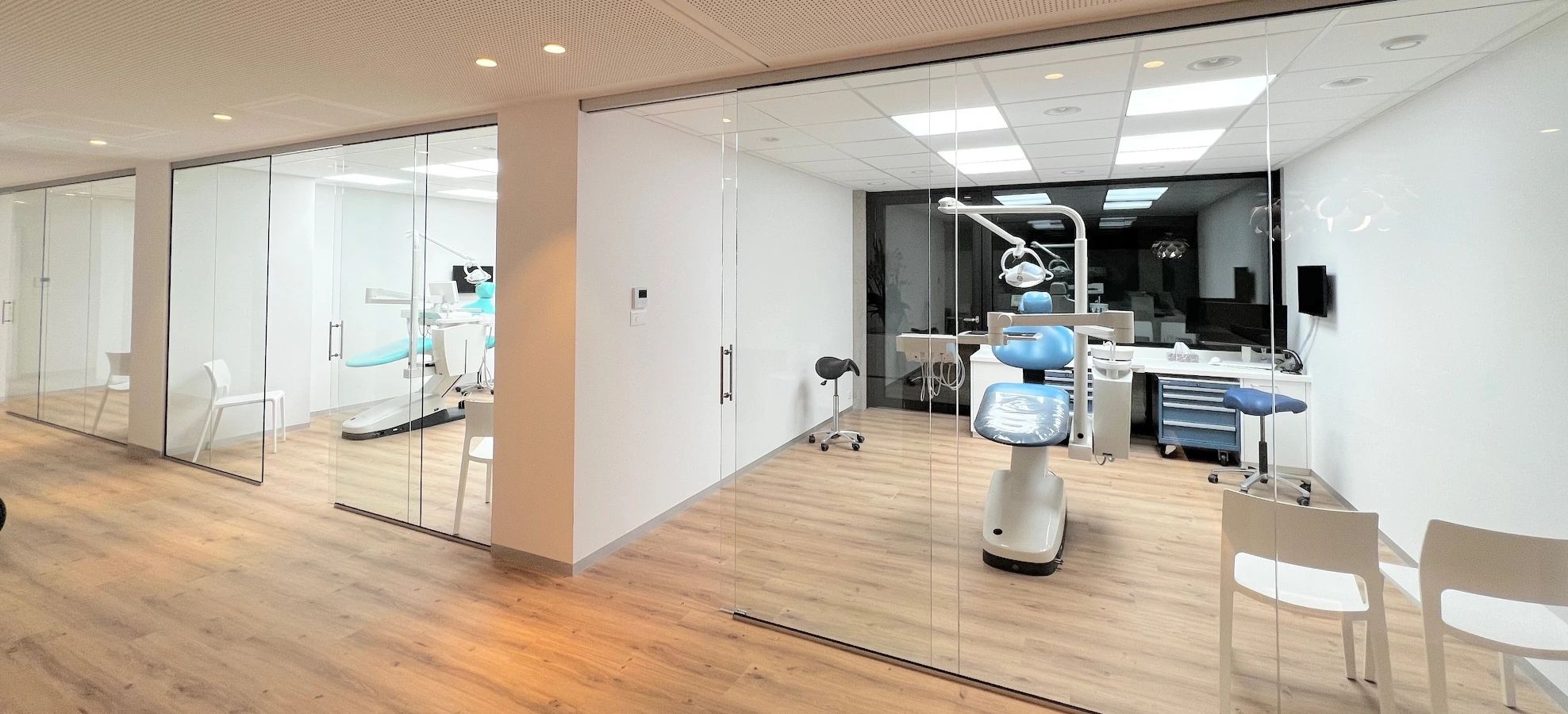 Vollspektrum Tageslicht LED-Panel für Zahnarztpraxis und Labor